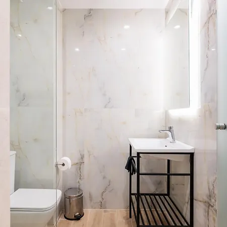 Hotel de apartamente Kyma - Beachfront 3*