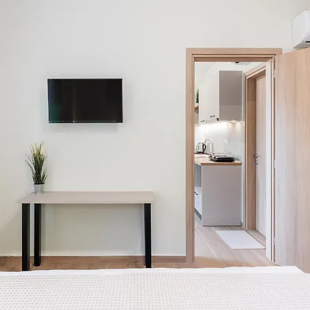 Apart Otel Kyma - Beachfront