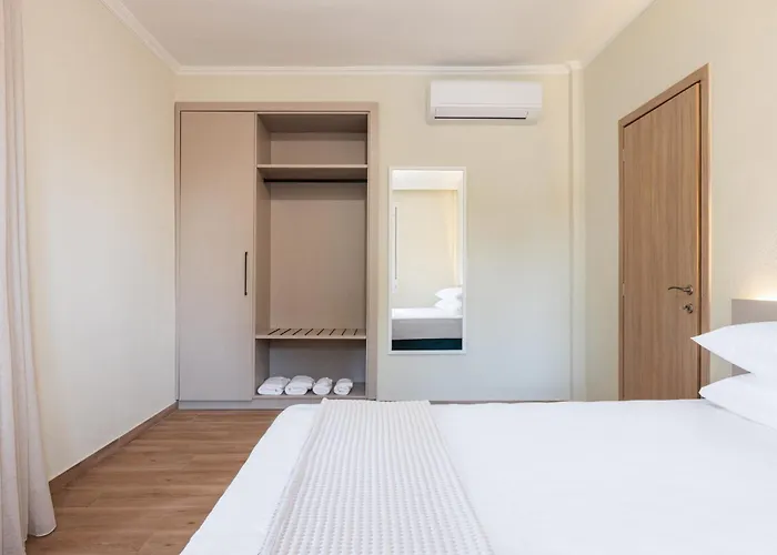 Апарт-отель Kyma - Beachfront 3*