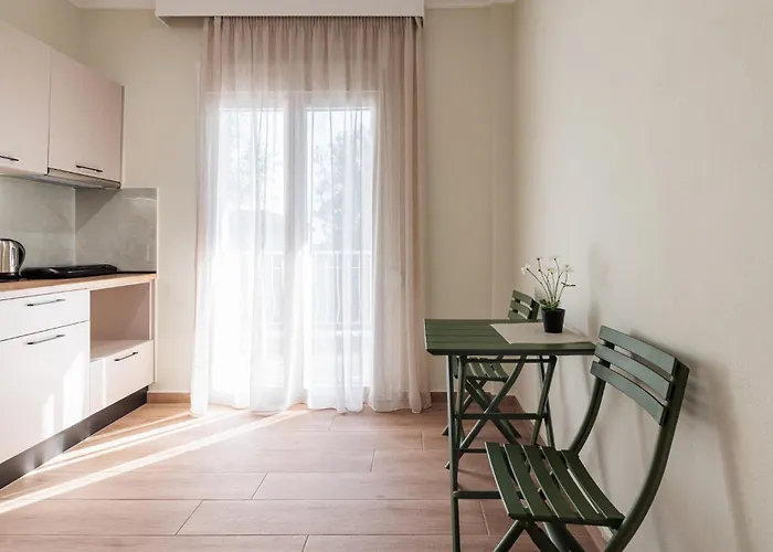 Kyma - Beachfront Апарт-отель
