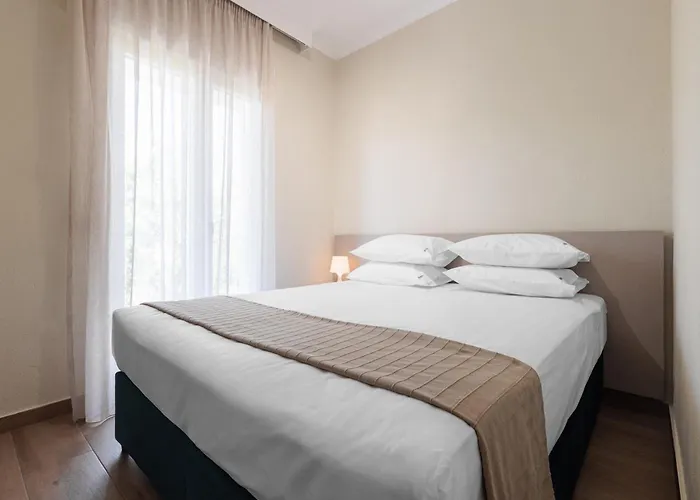 Kyma - Beachfront Апарт-отель 3*